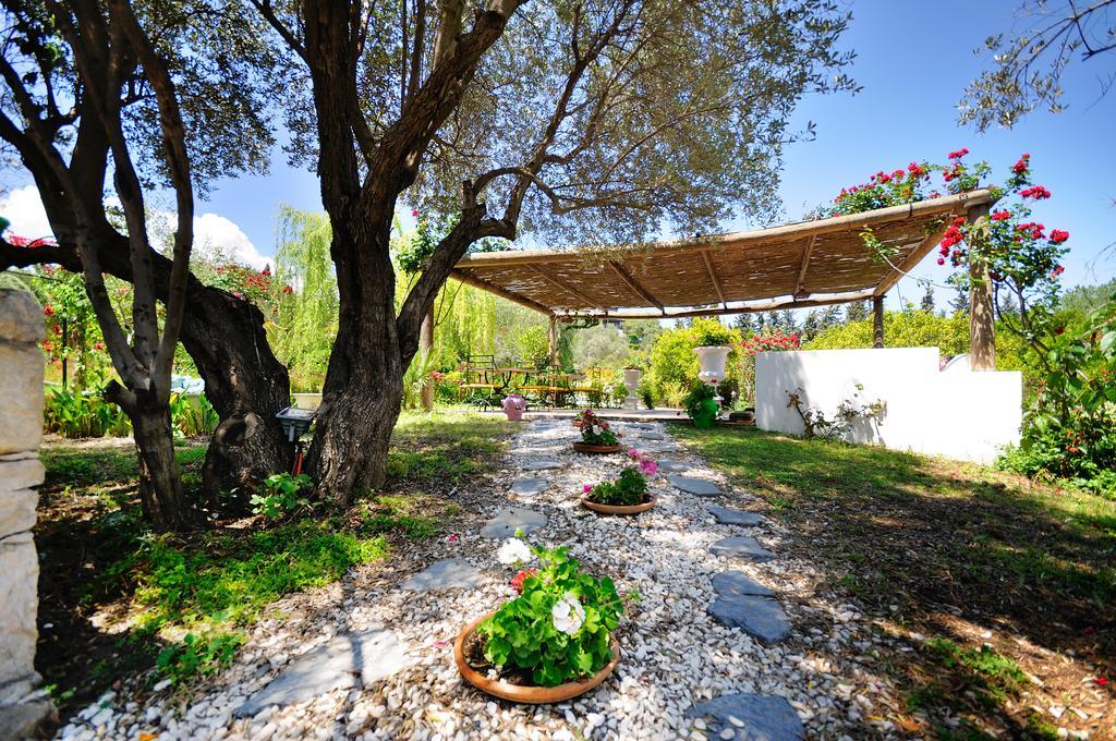 Olive Farm Of Datca Guesthouse (Adults Only) ภายนอก รูปภาพ